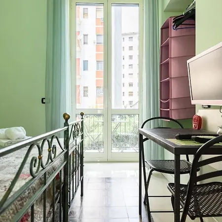 Central Green With Garden View * Naples